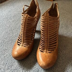 Brown Women's leather Shoe boots